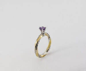 Purple Sapphire Ring with zircons