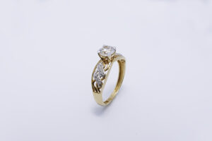 Solitaire Style Zircon Ring