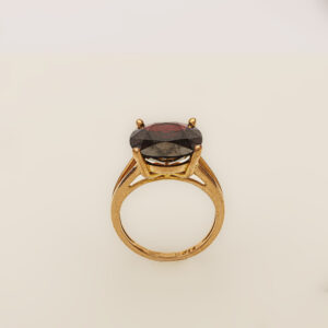 Crimson Crown – 21k Gold Solitaire with Odisha Garnet