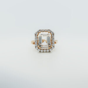 Skardu Topaz Ring with Zircons