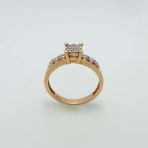 Cluster zircon ring