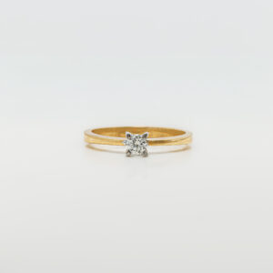 21K Gold Diamond Solitaire Ring