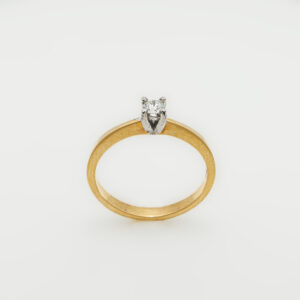 21K Gold Diamond Solitaire Ring